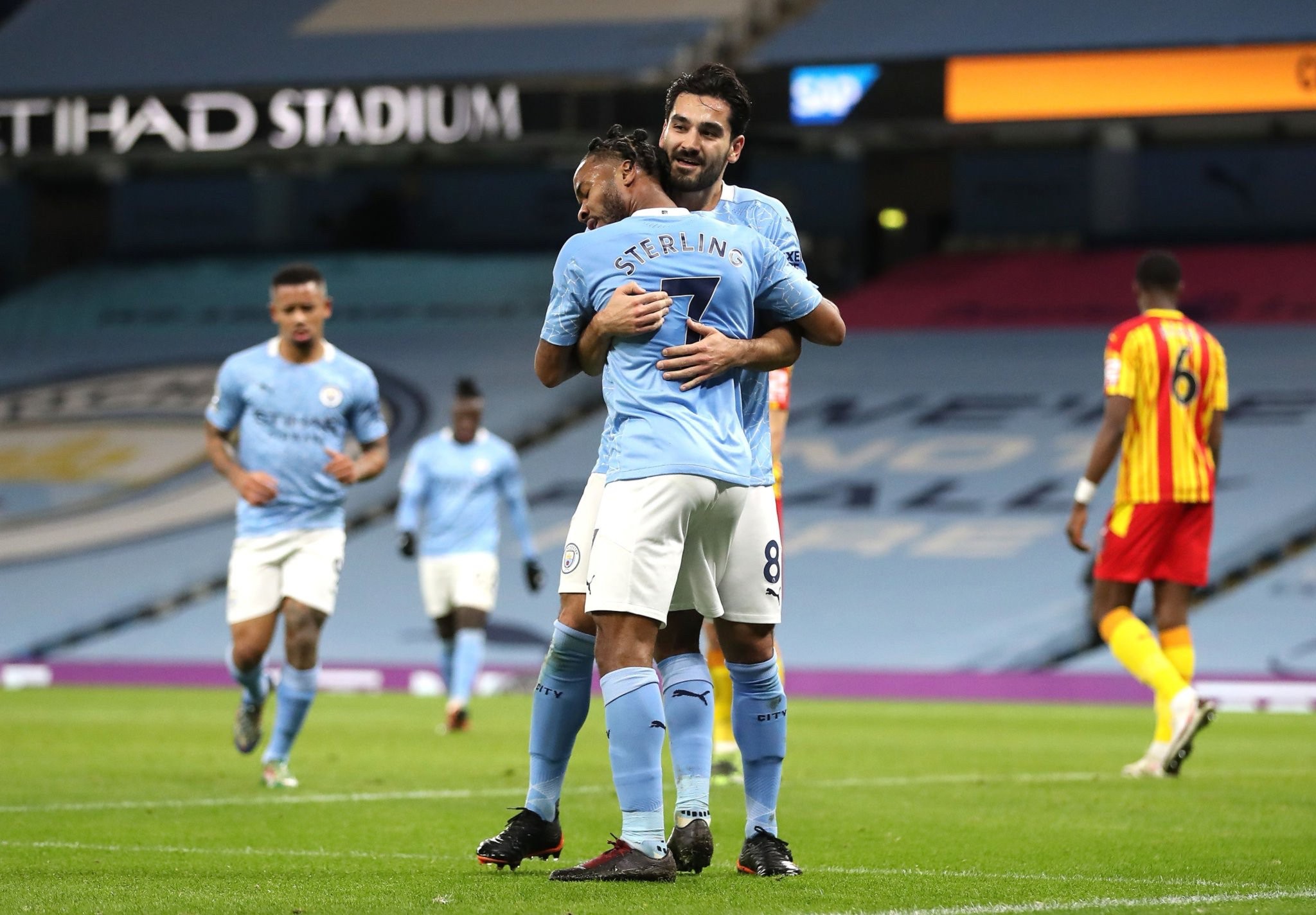 一支具有凝 一支具有凝